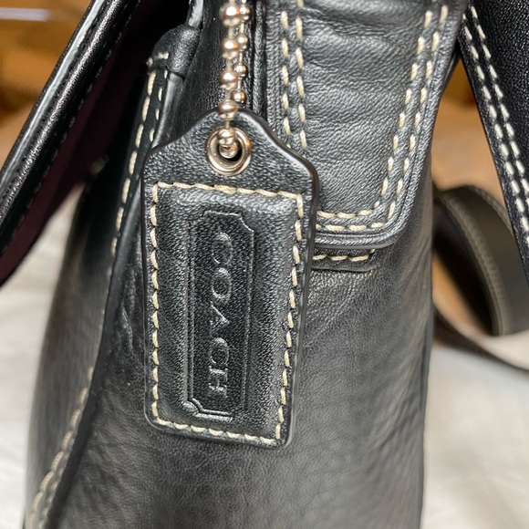 Coach purse - Picture 6 of 6